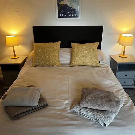 The Hay Loft Apartment Helston Exterior photo