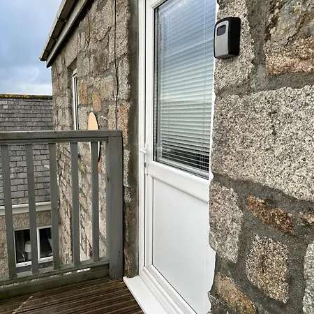 The Hay Loft Apartment Helston Exterior photo