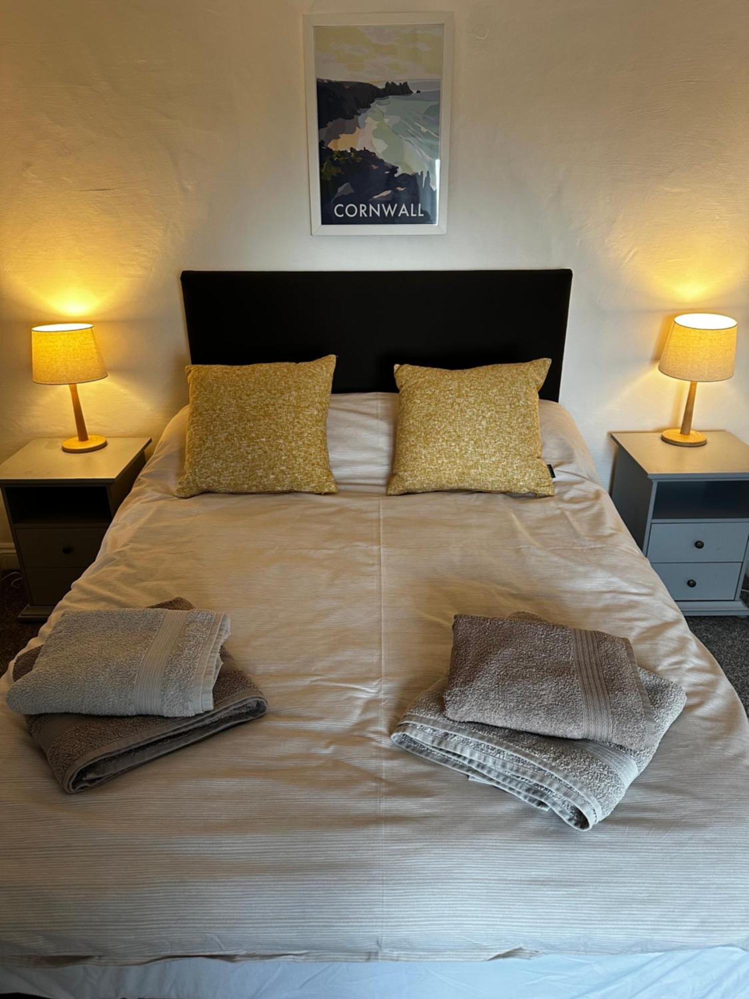 The Hay Loft * Helston